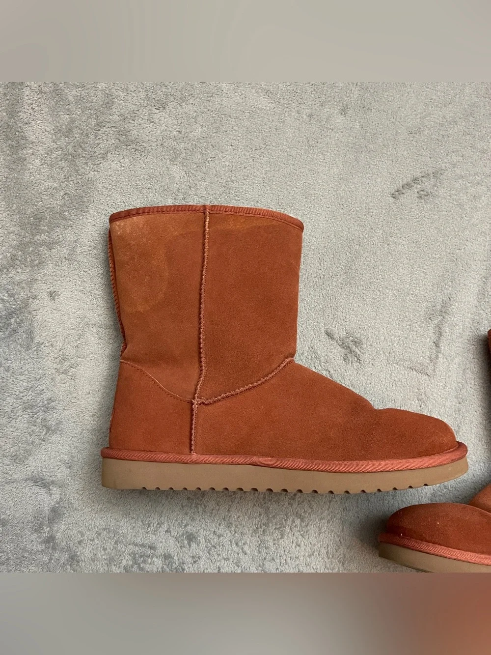Koolaburra BY Ugg Victoria Short Rust Red Suede Sheepskin Bow Women 10 Boots